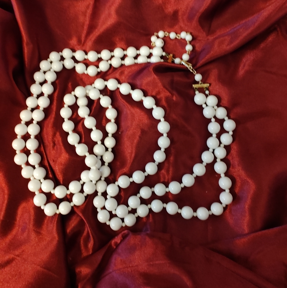 Vintage Japan White (Milk?)Glass Long Beaded Necklace